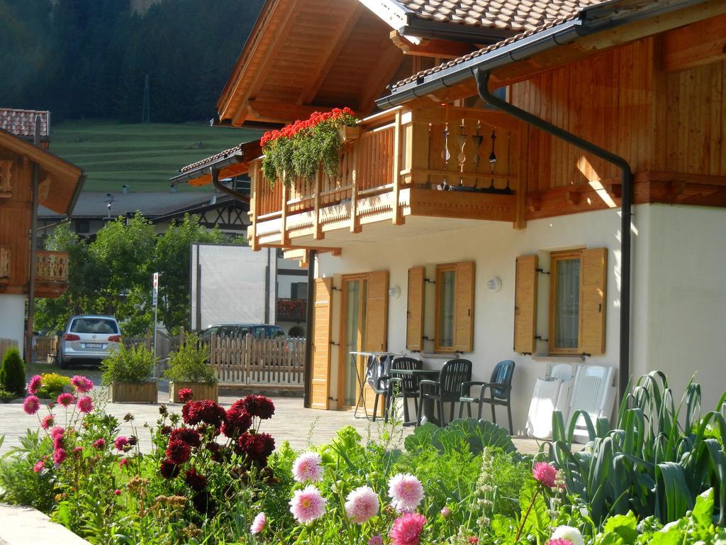 Anna Apartment Pozza di Fassa Dış mekan fotoğraf